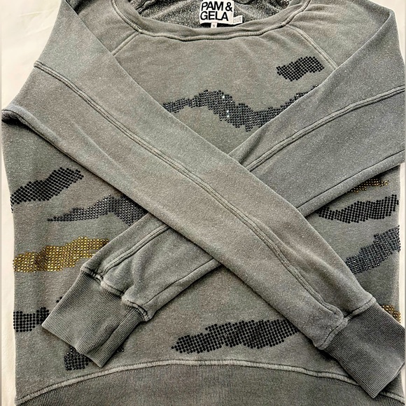 Pam & Gela rhinestone sweatshirt - Picture 5 of 10